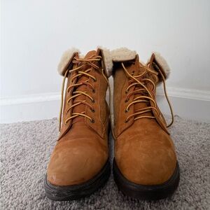 Rockport Tan Leather Boots with Shearling Collar